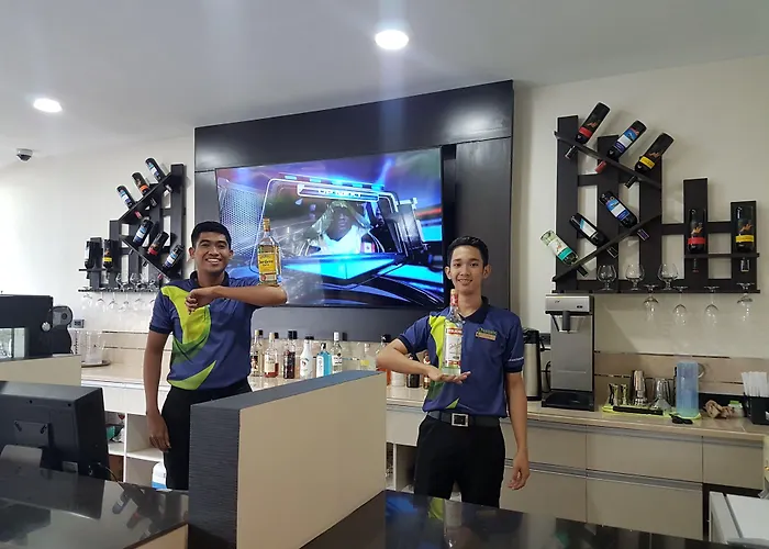 Eastland And Residences 3*